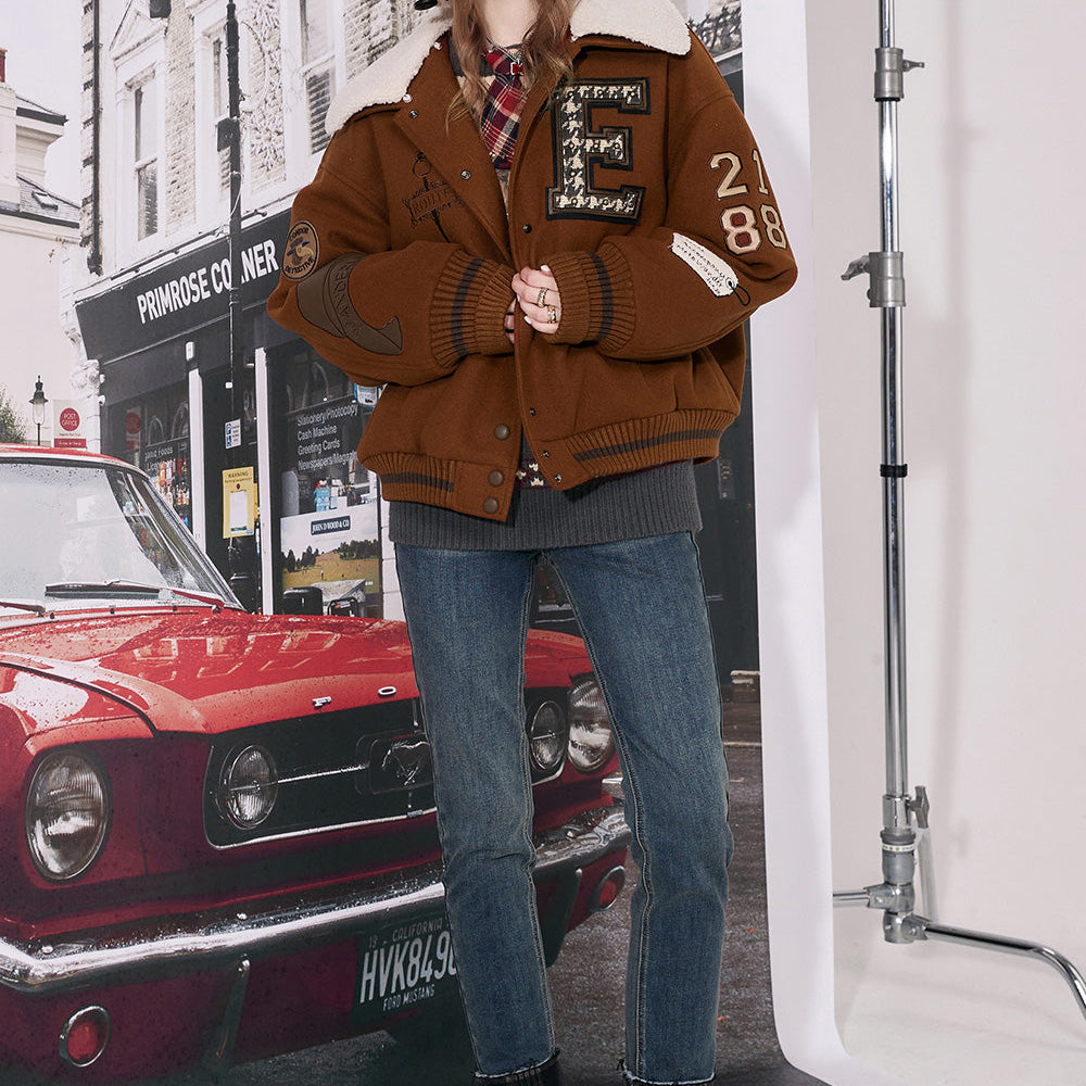 
                  
                    ELFSACK Kawaii 2000s Baseball Jackets Woman 2023 Winter New Korean Fashion Outwears
                  
                