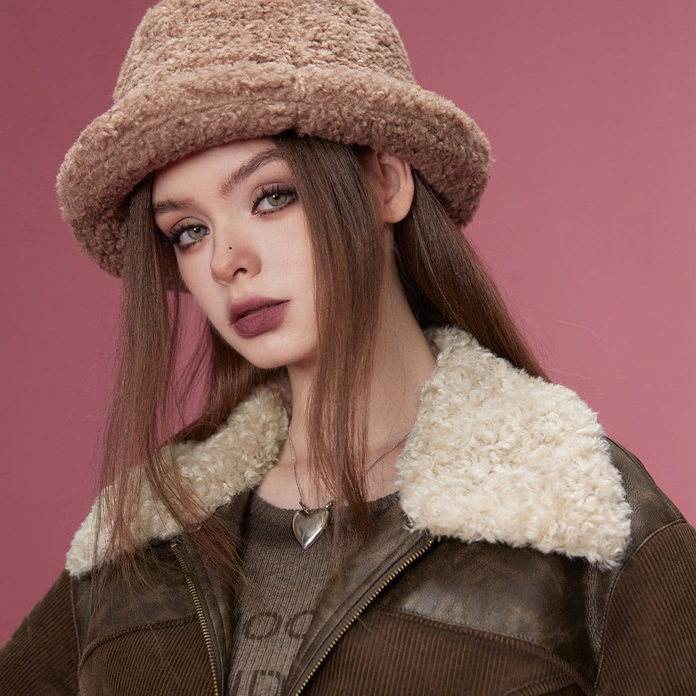 
                  
                    ELFSACK Korean Fashion PU Spliced Jackets Women 2023 Winter New Designer Jackets
                  
                