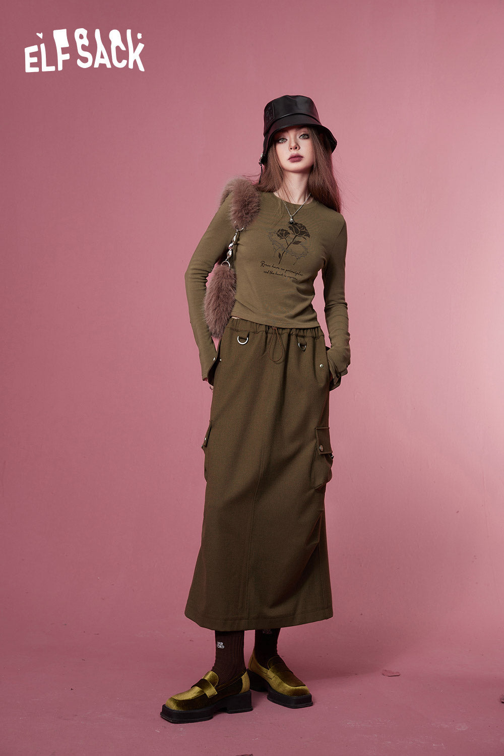 
                  
                    ELFSACK Gyaru Korean Fashion Slim Long Sleeve T-shirts Women 2023 Winter New Luxury Tops
                  
                