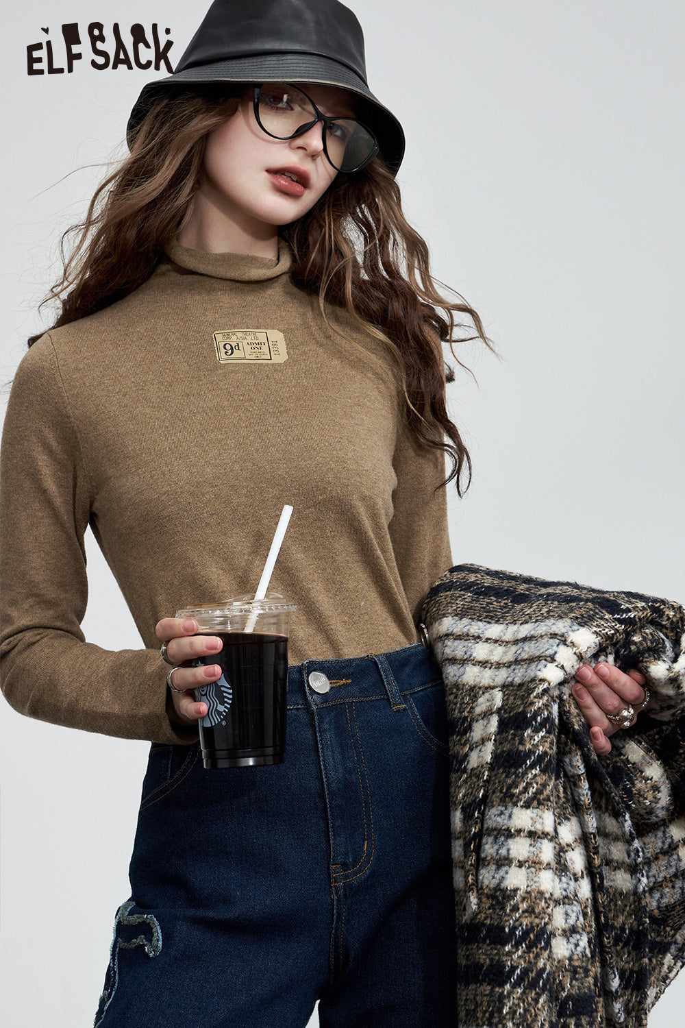 
                  
                    ELFSACK Slim Turtleneck Undershirt Woman 2023 Winter Knitwears T-Shirts
                  
                