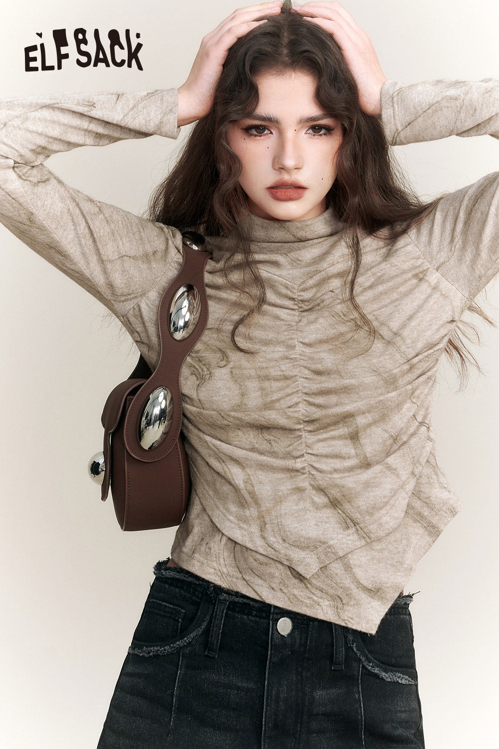 ELFSACK New Chinese Style Slim Long Sleeve T-shirts Women 2023 Winter Half High Collar Designer Tops