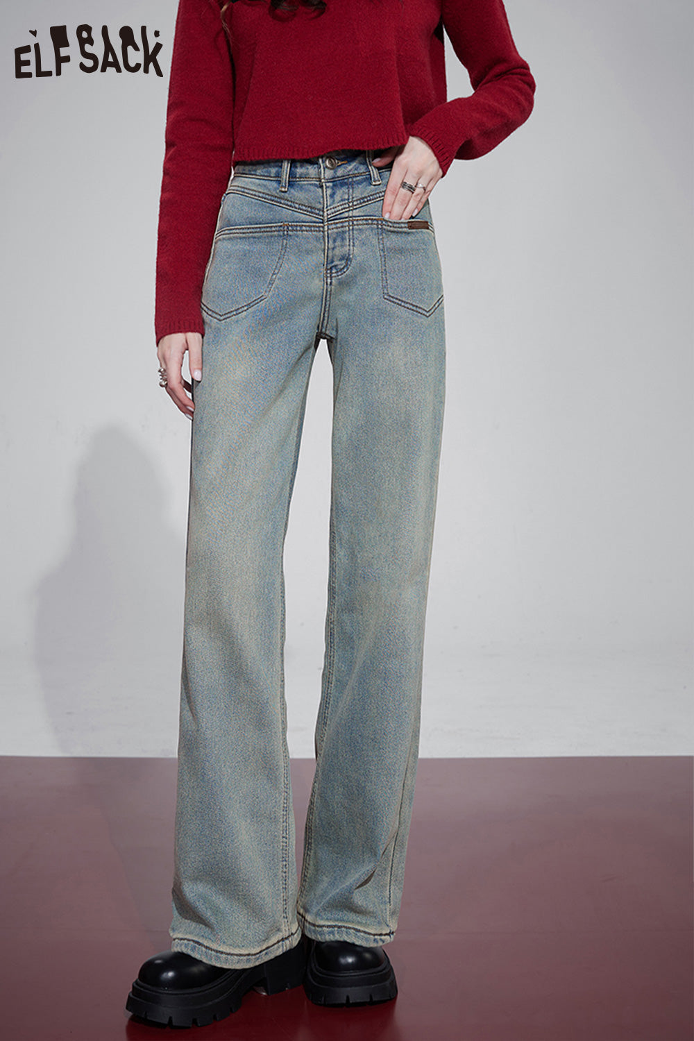 
                  
                    ELFSACK Blue Straight Jeans Women 2023 Winter New High Waist Designer Trousers
                  
                