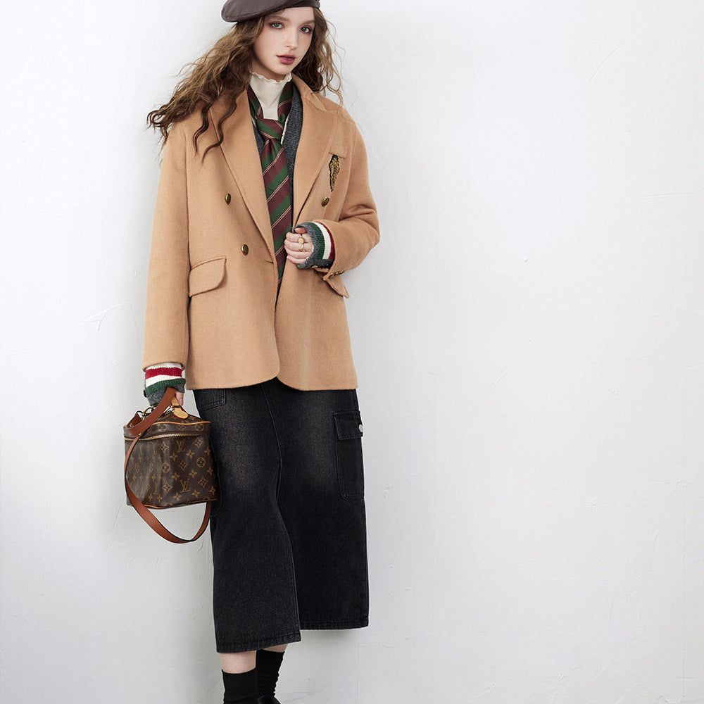
                  
                    ELFSACK Warm Wool Blazer Coats Women 2023 Winter Academic Style Outwears
                  
                