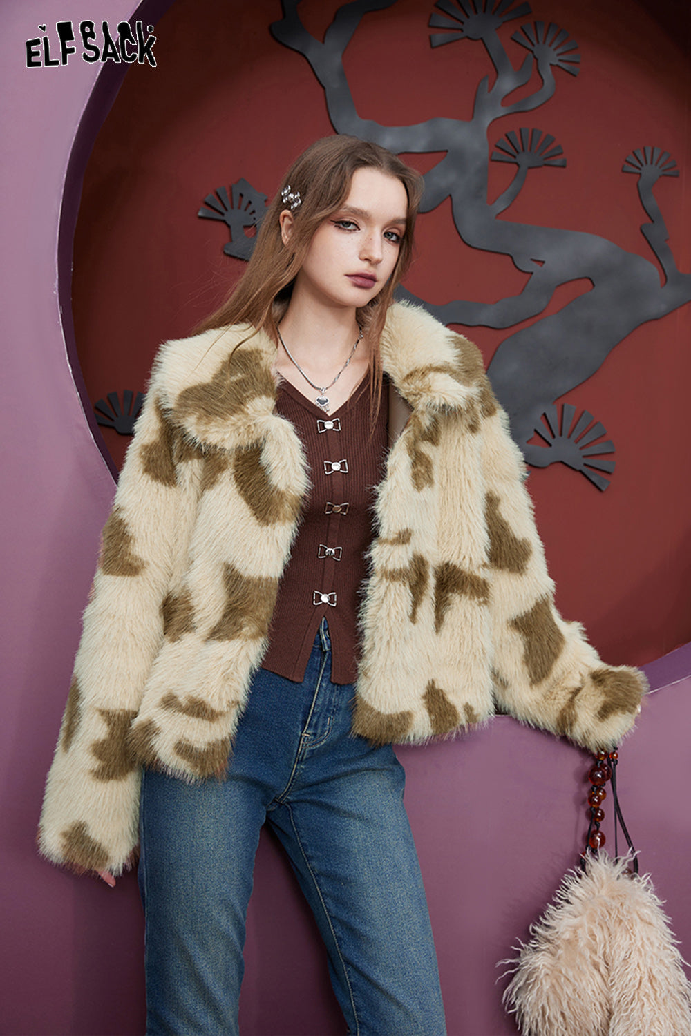 ELFSACK Loose Plush Coats Women Doll Collar Warm Outwears