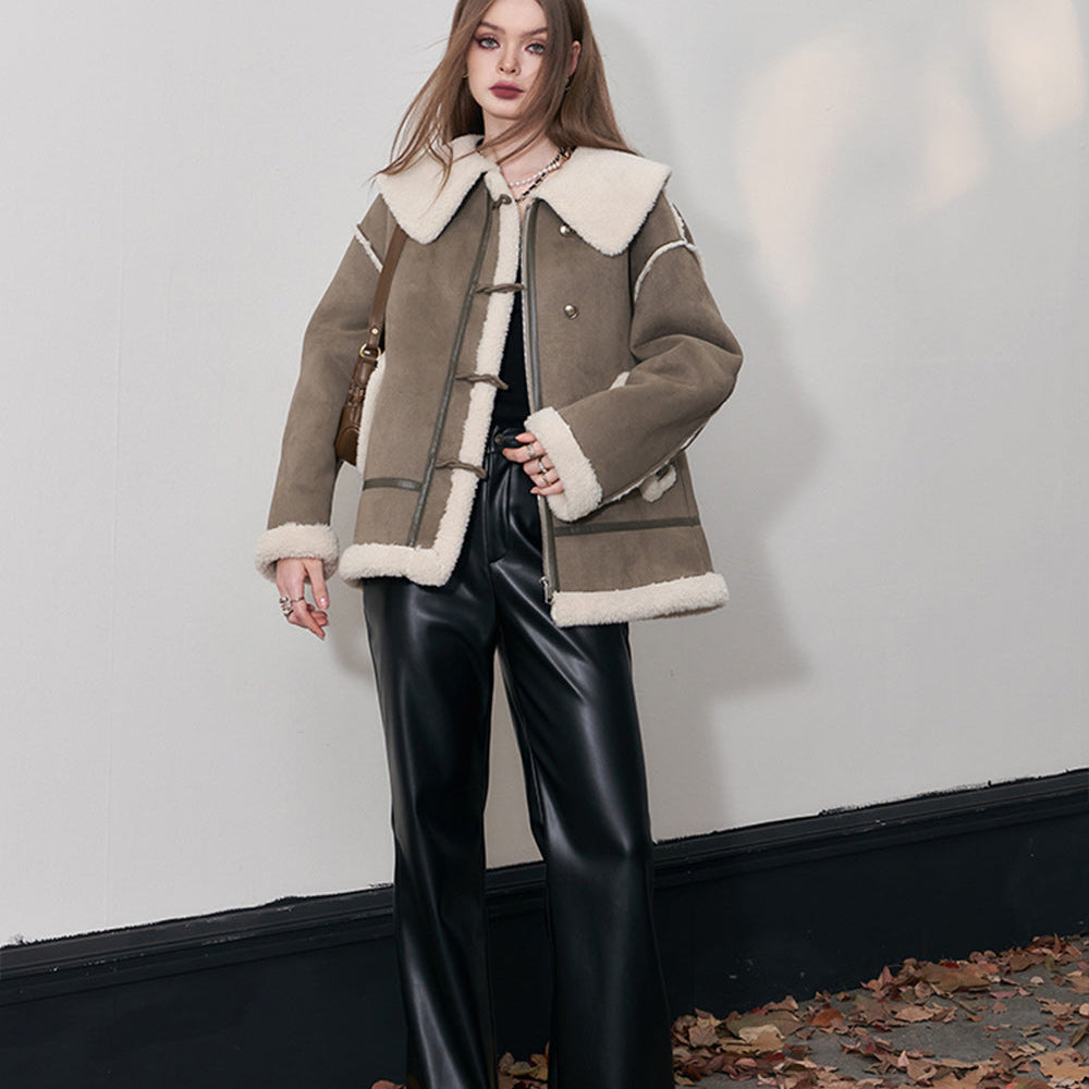 
                  
                    ELFSACK Spliced Fleece Coats Women 2023 Winter Designer Luxury Outwears
                  
                