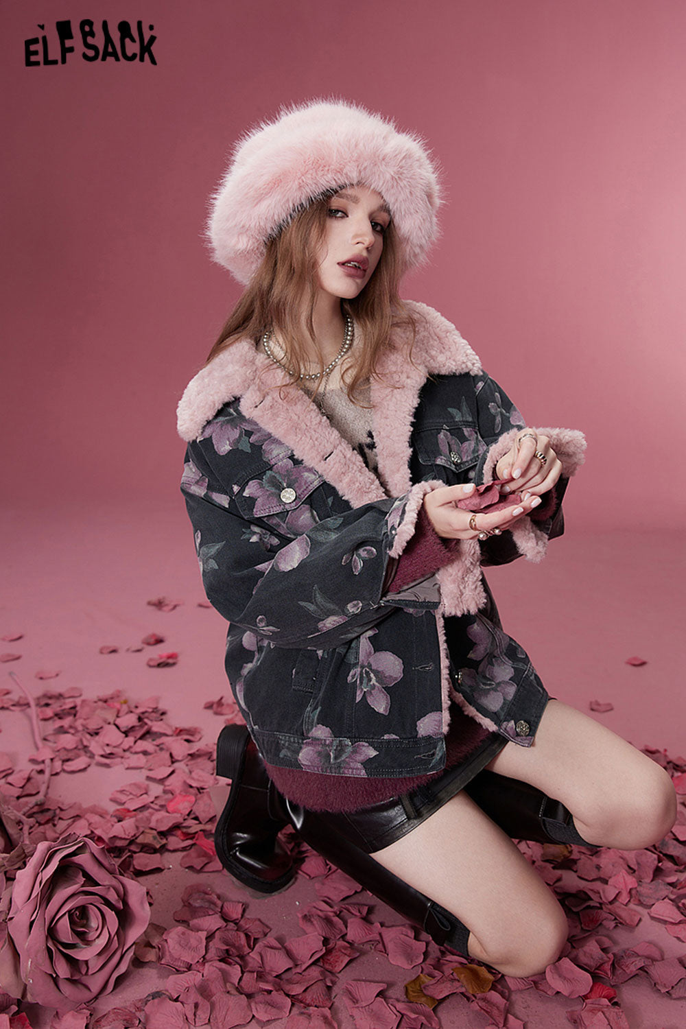 
                  
                    ELFSACK Denim Cotton Coats Women 2023 Winter New Korean Fashion Luxury Designer Jackets
                  
                