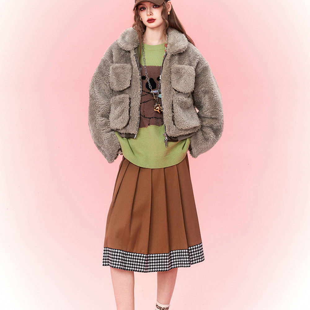 
                  
                    ELFSACK Thicken Plush Coats Women 2023 Winter New Chinese Style Luxury Warm Outwears
                  
                
