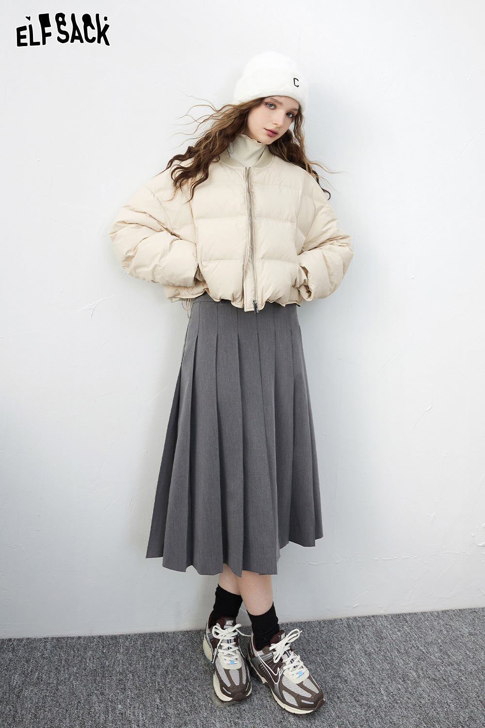 ELFSACK Solid Pure Short Down Jacket Women Minimalist Coats