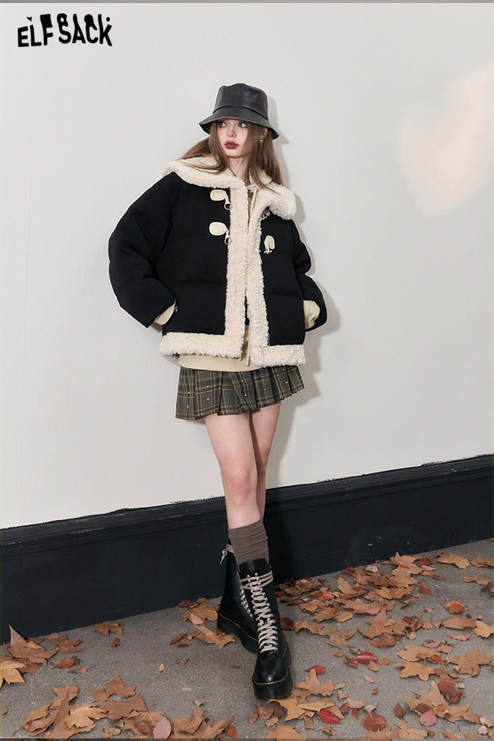 
                  
                    ELFSACK Korean Fashion Spliced Warm Down Coats Women 2023 Winter New Designer Luxury Outwears
                  
                