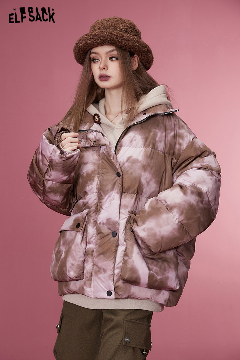 
                  
                    ELFSACK Korean Fashion Kawaii Down Coats Women 2023 Winter New Plus Size Designer Jackets
                  
                