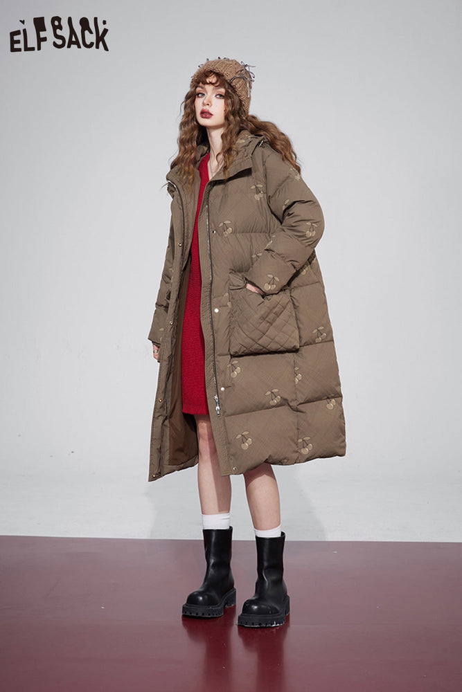 
                  
                    ELFSACK Graphic Cherry Korean Fashion Down Coats Women 2023 Winter New Mid-length Outwears
                  
                