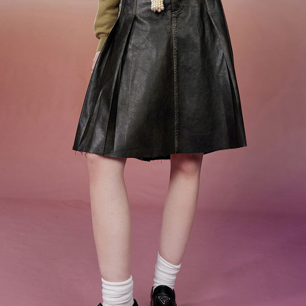 ELFSACK Gyary Y2K 2000s PU Skirt Women 2023 Winter New Korean Fashion Designer Bottom