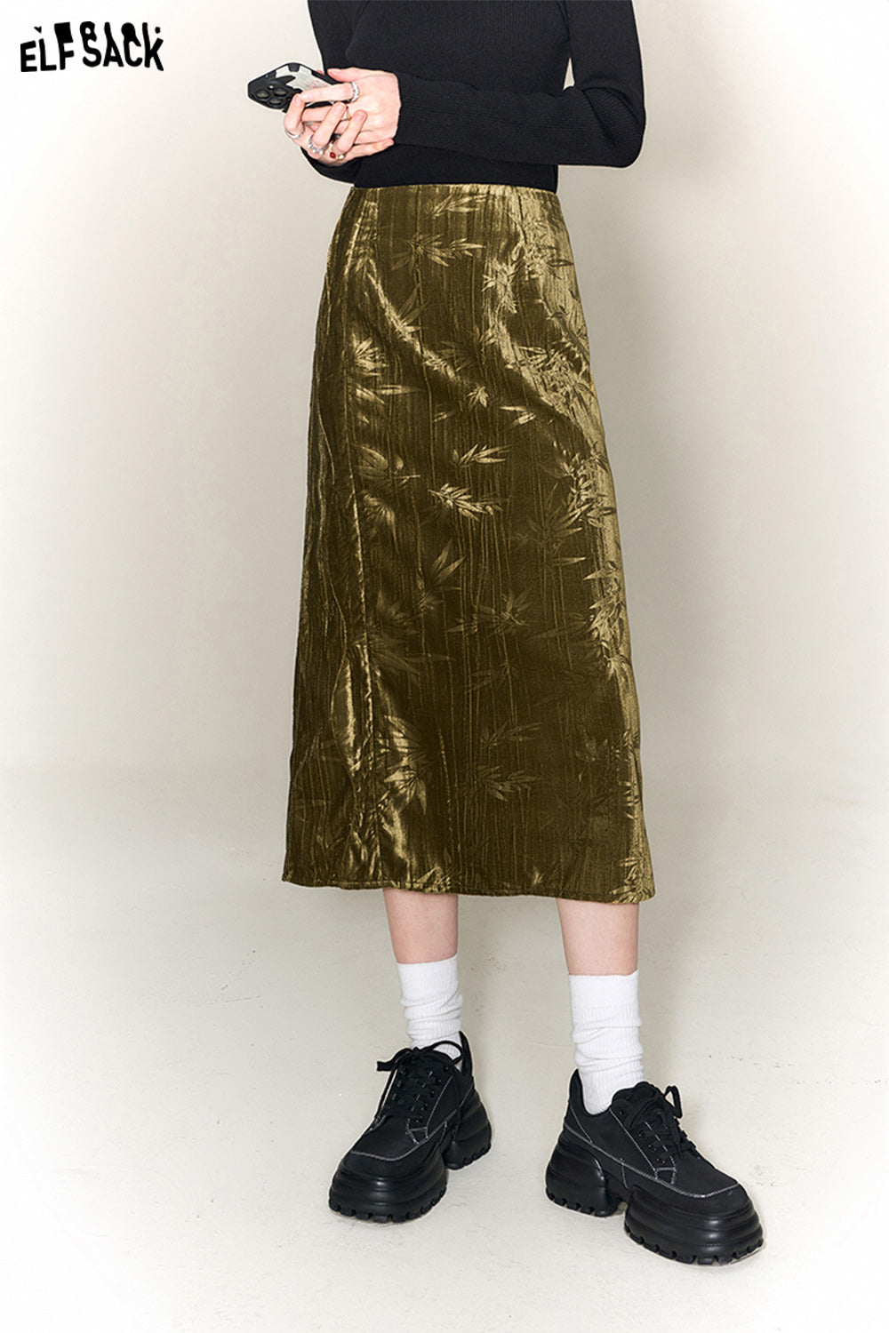 
                  
                    ELFSACK New Chinese Style Bamboo Velvet Skirts Women 2023 Winter New A-line Elegant Luxury Bottom
                  
                