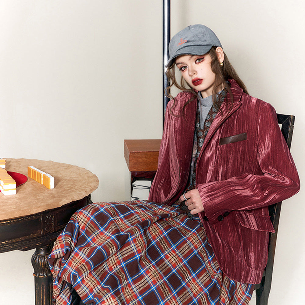 
                  
                    ELFSACK Red Velvet Suit Jackets Women 2023 Winter New Chinese Style Designer Coats
                  
                