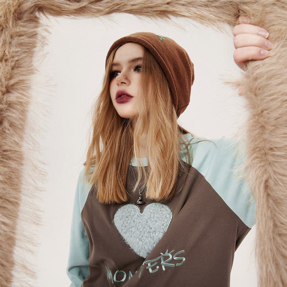 
                  
                    ELFSACK Underwear Women Bottoming Shirt Spring Slim Basic Long-Sleeved T-Shirt Loose Heart Embroidered 2024 Spring New
                  
                