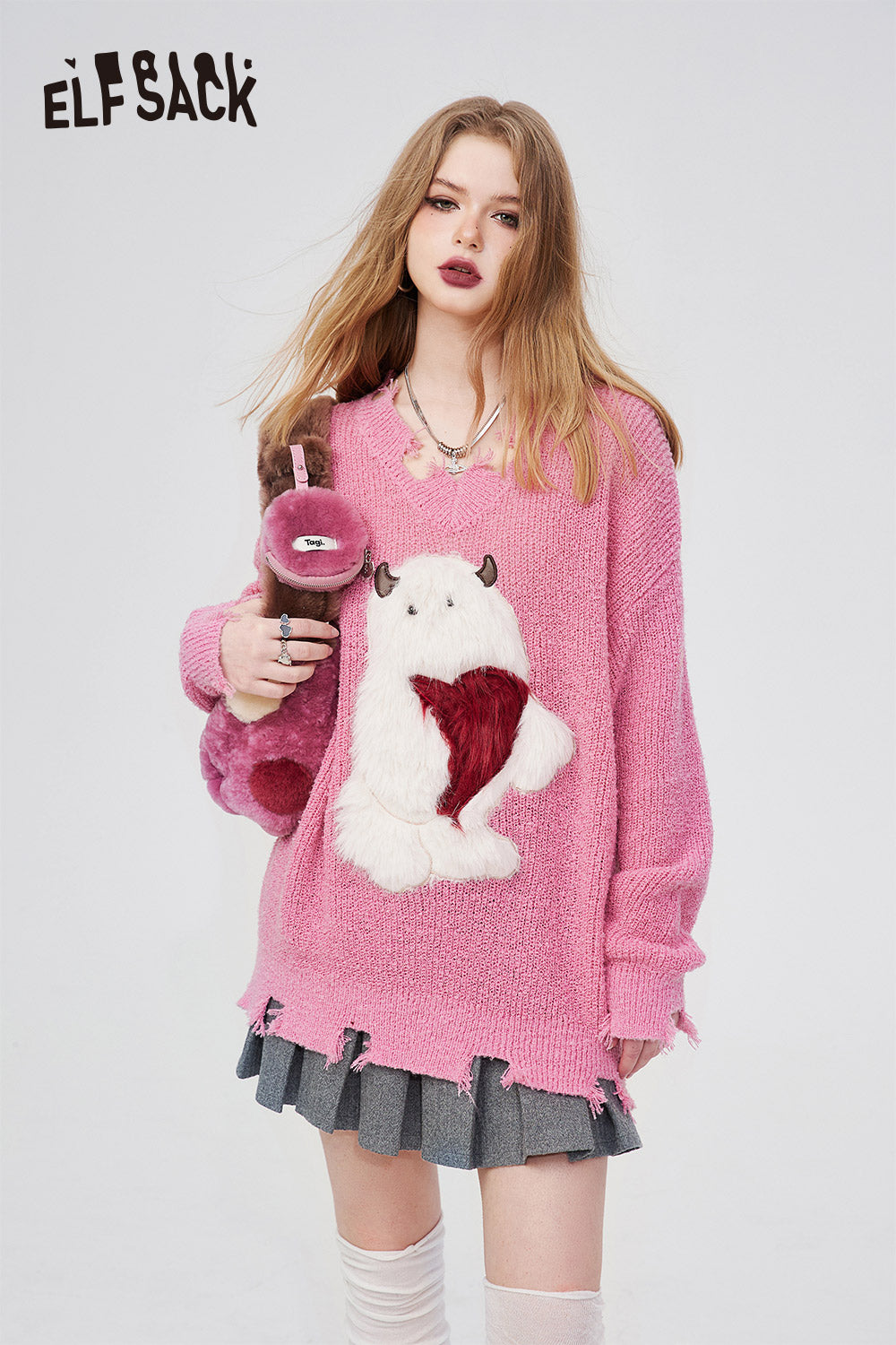 ELFSACK Underwear Women Bottoming Shirt Spring Slim Basic Long-Sleeved Knit T-Shirt Loose Heart Embroidered Spring New
