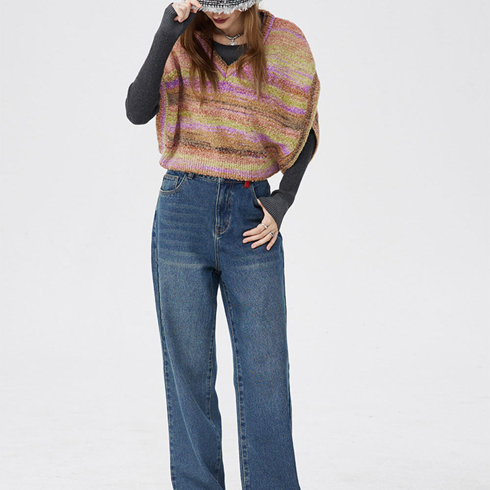 
                  
                    ELFSACK Female Vest Preppy Style Pullover Women Clothing Sweaters Aesthetic Sweater Blouse Tops Women's Warm Korean No Sleeve Woman Knitted
                  
                