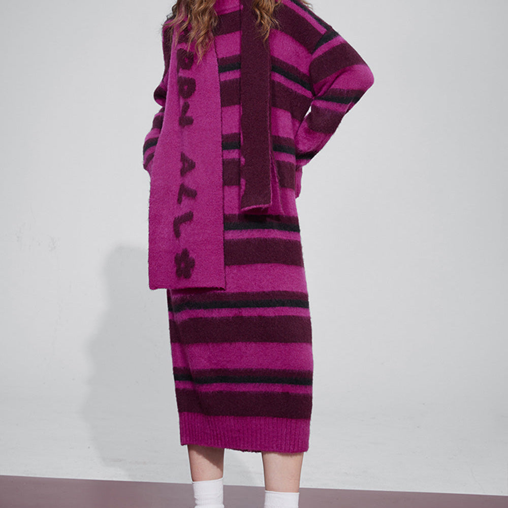 
                  
                    ELFSACK Free Scarf Striped Knitted Dresses For Women 2023 Winter Plus Size Korean Fashion Dresses
                  
                