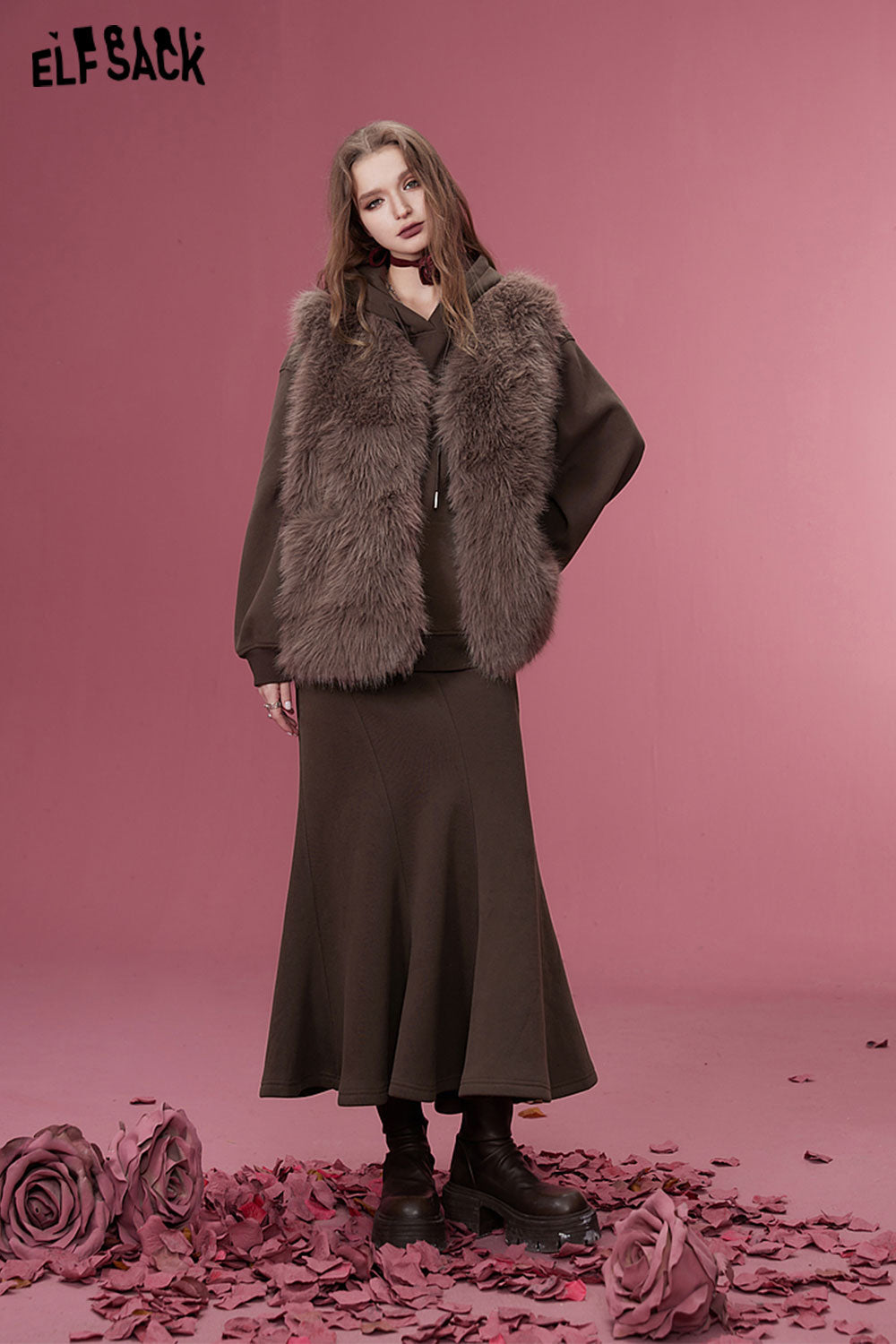 
                  
                    ELFSACK Korean Fashion Fleece Hoodies Dress Sets Women 2023 Winter New Plus Size Outfit
                  
                